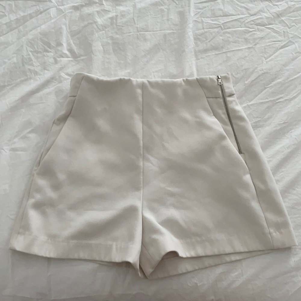 White Zara Woman high waisted shorts